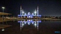 Sheikh Zayed Moschee Abu Dhabi 23.04.15 Von Arabien durch den Suezkanal zu Mittelmeerinseln AIDAcosma 004