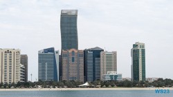 Abu Dhabi 23.04.16 Von Arabien durch den Suezkanal zu Mittelmeerinseln AIDAcosma 024