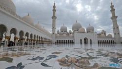 Sheikh Zayed Moschee Abu Dhabi 23.04.16 Von Arabien durch den Suezkanal zu Mittelmeerinseln AIDAcosma 036