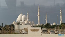 Sheikh Zayed Moschee Abu Dhabi 23.04.16 Von Arabien durch den Suezkanal zu Mittelmeerinseln AIDAcosma 085