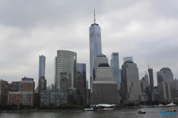 New York 18.10.01 - Big Apple, weißer Strand am türkisen Meer, riesiger Sumpf AIDAluna