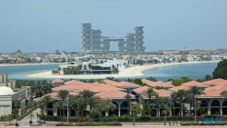 Palm Jumeirah Dubai 23.04.15 Von Arabien durch den Suezkanal zu Mittelmeerinseln AIDAcosma 009