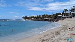 Plage de St Gilles Le Port 23.11.30 Katamarane und Traumstrände auf Mauritius Seychellen Madagaskar AIDAblu 038